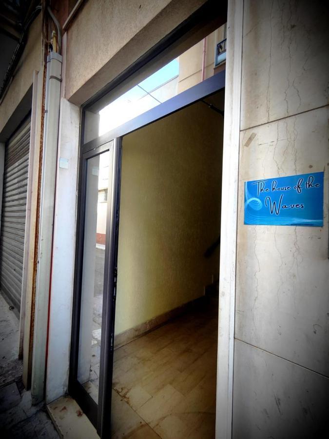 The House Of The Waves Hotel Brindisi Eksteriør billede